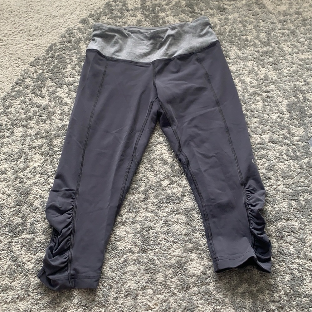 Lulu lemon cropped leggings